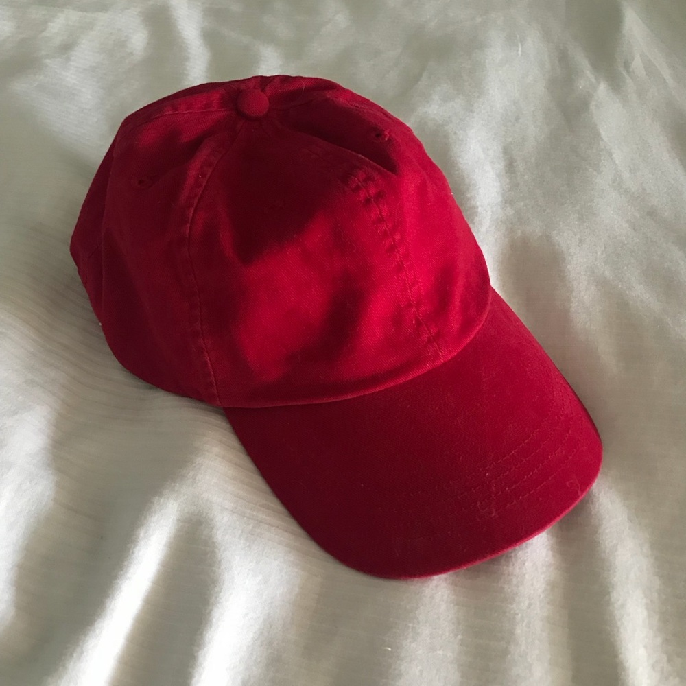 Red adjustable snap back hat never worn Unisex